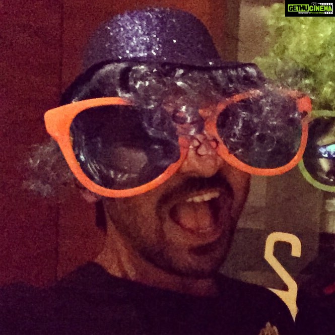 Vaibhav Reddy Instagram - 90ss estyleeeeeeeee😎
