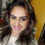 Vanitha Vijayakumar Instagram - https://youtu.be/_u5yNFTxRGE #christmas #makeuptutorial #makeuplooks #makeuplover #holidayseason