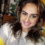 Vanitha Vijayakumar Instagram - https://youtu.be/_u5yNFTxRGE #christmas #makeuptutorial #makeuplooks #makeuplover #holidayseason