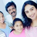 Vanitha Vijayakumar Instagram – #cheran #BiggBossTamil3 @vijaytelevision 
Met my anna @cherandirector after a long time…#familytime #brotherlylove