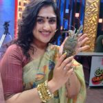 Vanitha Vijayakumar Instagram - Lobster yummy #cookwithcomali @vijaytelevision