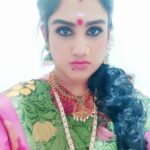 Vanitha Vijayakumar Instagram – Meet panchayatu parameshwari..vella kaka Manja kuruvi..
Thiruthani shooting