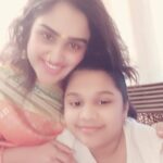 Vanitha Vijayakumar Instagram - Iniya tamizhar thirunaal nalvaazhthukkal