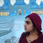 Vanitha Vijayakumar Instagram - Allah un aanai padi ellam nadakkum... Sheikh Zayed Grand Mosque Abu Dhabi, UAE