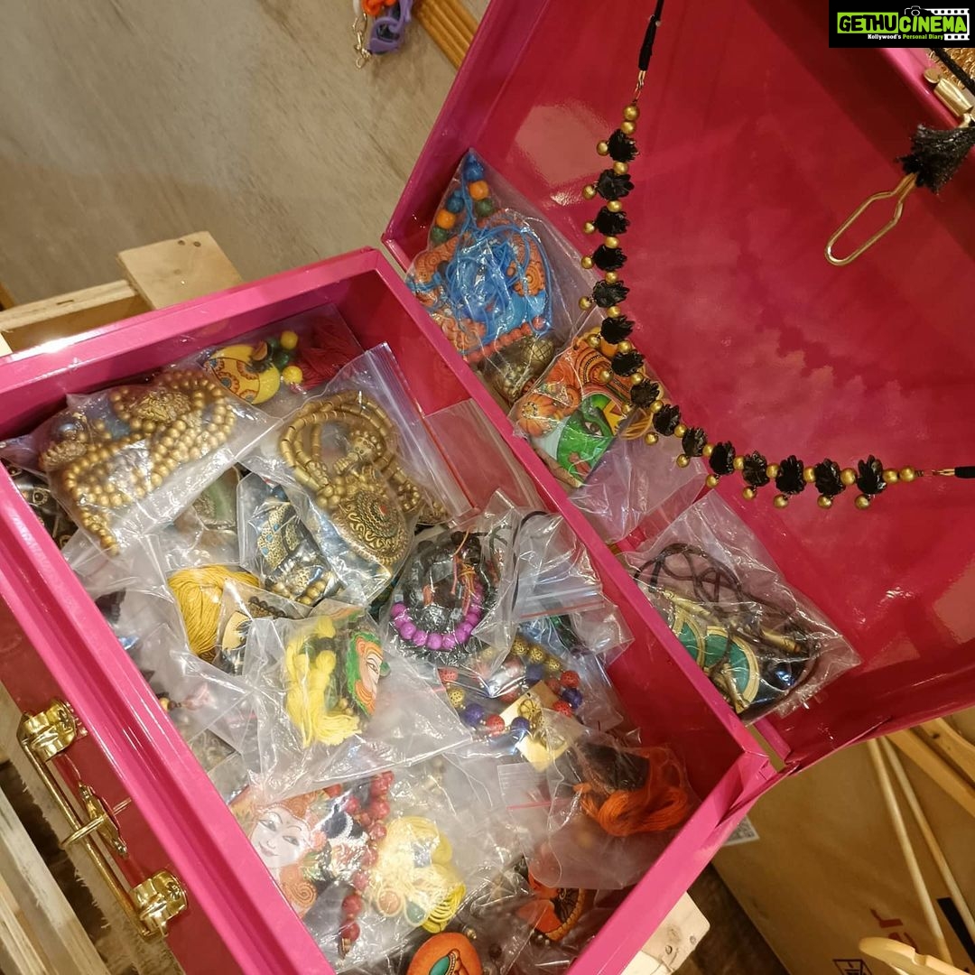 Vanitha Vijayakumar Instagram - #vanithavijaykumar #vanithavijaykumarstyling #vanithavijayakumar Affordable Fashion styling... trending collection..do visit our store...online sales process going on GEMS court basement khader Nawaz Khan road opposite PAGE 3 SALON Nungambakkam chennai @vanithavijaykumar @vanithavijaykumarstyling