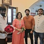 Vanitha Vijayakumar Instagram – #newyear #newbeginnings ##Directorzionnext
MABINS Production ‘s #ProductionNo1
Welcome on board @actorprajin1
Directed by @DirectorZion 🎬
Produced by 💰
Salon Symon
@PROSakthiSaran new film shoot Film shoot begins #godbless