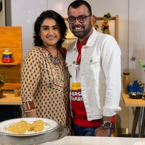 Vanitha Vijayakumar Instagram - #Pasikkuthula shoot resumes for Malaysian channel