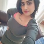 Vanitha Vijayakumar Instagram - #birthdaygirl #birthdaytrip #livinglife #positivevibes Burj Khalifa