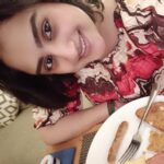 Vanitha Vijayakumar Instagram - Pre #birthday morning breakfast time....time to go shopping after a hectic few days at the #expo2020 #dubaiexpo2020