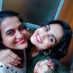 Vanitha Vijayakumar Instagram – Weekend happenings with Sowmya jayaram #weekendvibes #weekendattrocities #friendshipgoals #friendsforever #girlsjustwannahavefun