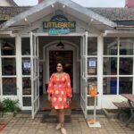 Vanitha Vijayakumar Instagram - #theperiodictable #tpt quaint little cafe with awesome food The Little Earth