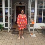 Vanitha Vijayakumar Instagram - #theperiodictable #tpt quaint little cafe with awesome food The Little Earth