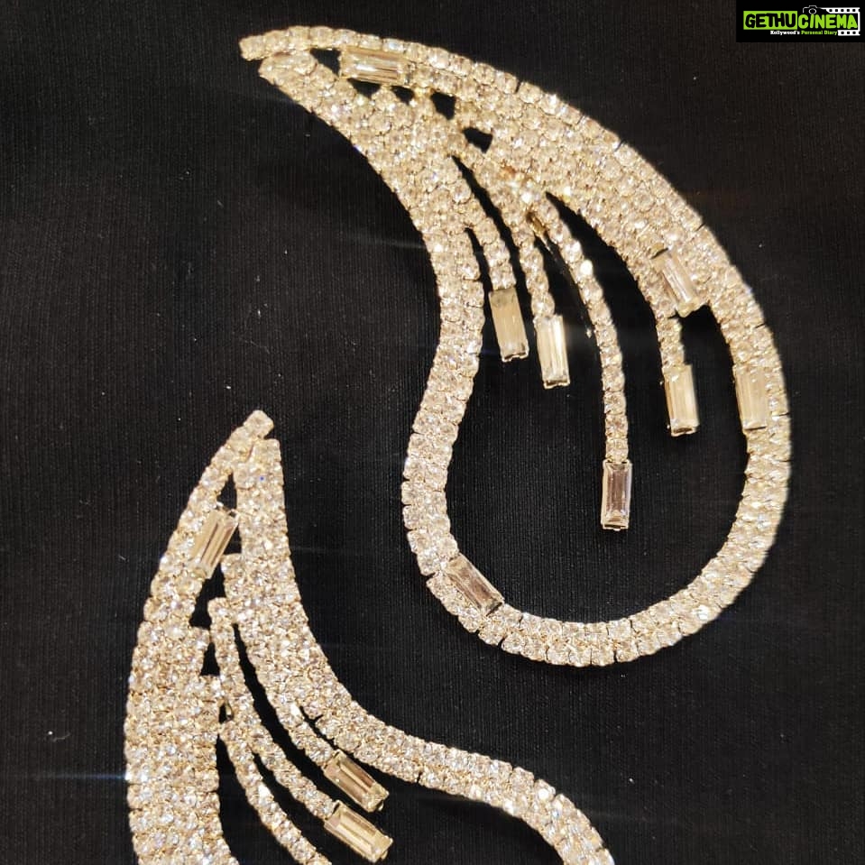 Vanitha Vijayakumar Instagram - Exclusive jewellery collection exclusive to @vanithavijaykumarstyling Handpicked and curated #vanithavijaykumar #vanithavijayakumar