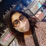 Vanitha Vijayakumar Instagram – A day of retail therapy visiting the mall.. I’m like a child in a candy shop when I visit the mall..and a Korean dinner and to top it off after a long time dining out
#shopping #food