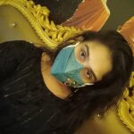 Vanitha Vijayakumar Instagram - Relaxing with a herbal compress and thai massage before another long day of work and all the drama...@espasalon2109 #bbjodigal @vijaytelevision
