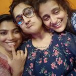 Vanitha Vijayakumar Instagram - All about last night...#weekend #friends