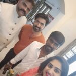 Vanitha Vijayakumar Instagram – #newyear #newbeginnings ##Directorzionnext
MABINS Production ‘s #ProductionNo1
Welcome on board @actorprajin1
Directed by @DirectorZion 🎬
Produced by 💰
Salon Symon
@PROSakthiSaran new film shoot Film shoot begins #godbless