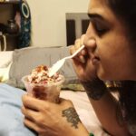 Vanitha Vijayakumar Instagram - Bed and falooda Enjoy the little moments, they really matter.