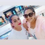 Vanitha Vijayakumar Instagram – Look who I bumped into shopping at pheonix