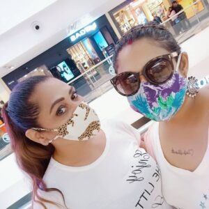 Vanitha Vijayakumar Instagram - Look who I bumped into shopping at pheonix