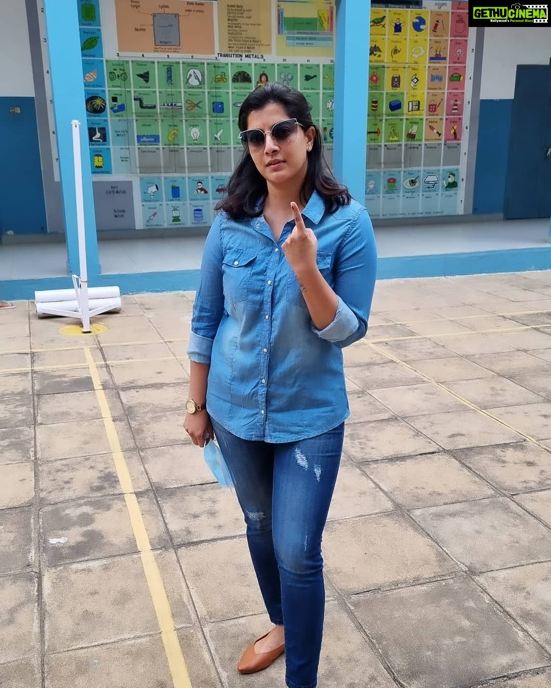 Varalaxmi Sarathkumar - 90.8K Likes - Most Liked Instagram Photos