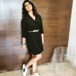 Varalaxmi Sarathkumar Instagram - #KRACK #jayamma #Promotions #hyderabad thank you for the love ❤❤❤❤❤❤❤ just overwhelmed... Make up #rameshanna Hair @sridhar.hair Styled by my loueellyyy @jayalakshmisundaresan