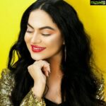 Veena Malik Instagram - Bling is always In❤ #🌟🌟🌟🌟🌟 #💫💫💫💫💫💫💫💫💫💫💫💫💓💔💖💖💞💖💔💓❤❤❤❤❤❤😍😍😍😘😘😍😍😍😘😘😍😍🤗👑👑👑💥💥💥👑👑💥💥👑💥💥💥💥👑👑💥💥👑👑👑📿📿📿😊😞😞😔😔👑👑😚😚😚😚👑👑💥👑😚💄👑💄😉🛍🛍🛍🛍😉😉