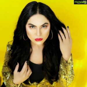 Veena Malik Instagram - Bling is always In❤ #🌟🌟🌟🌟🌟 #💫💫💫💫💫💫💫💫💫💫💫💫💓💔💖💖💞💖💔💓❤❤❤❤❤❤😍😍😍😘😘😍😍😍😘😘😍😍🤗👑👑👑💥💥💥👑👑💥💥👑💥💥💥💥👑👑💥💥👑👑👑📿📿📿😊😞😞😔😔👑👑😚😚😚😚👑👑💥👑😚💄👑💄😉🛍🛍🛍🛍😉😉