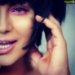 Veena Malik Instagram - its kinda cool having short hair... isnt it 🔥🙋 #👩 👧👩👧👩👧👩👧 #💃💃💃💃💃 #😇😇😇😇😇😇😇 #😛😛😛😛😛😛😛😛