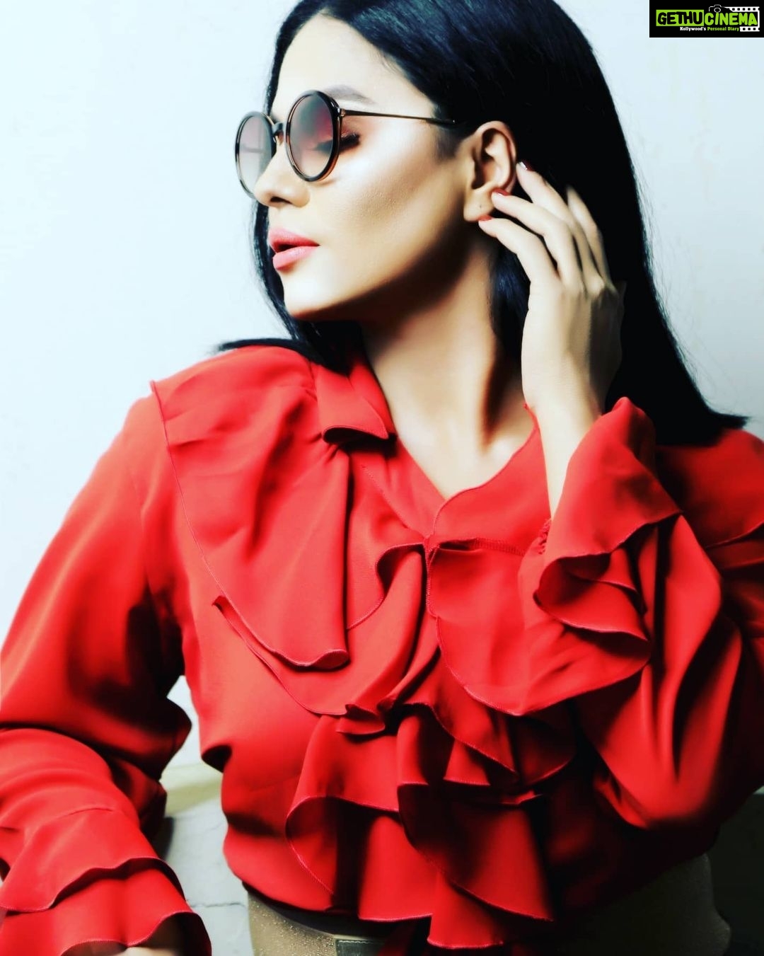 Veena Malik Instagram - few more frm this look #👅👅👅 #lovingmyself #🔥🔥🔥🔥🔥🔥🔥🔥🔥🔥🔥🔥🔥🔥 #hmmmmmm