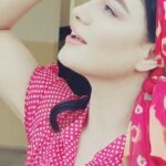 Veena Malik Instagram - #thissong😍 #falaktakchalsaathmere❤️❤️❤️ #💦💨☔️️⛈🌧💥💧