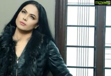 Veena Malik Instagram - And That Continues….. #🔥🔥🔥🔥🔥 #vinni
