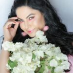 Veena Malik Instagram – #goodmorning #goodvibesonly✨ #✨💫⚡️ #beautiful_world #beautifulday #🥰😍🤩🥰😍🤩