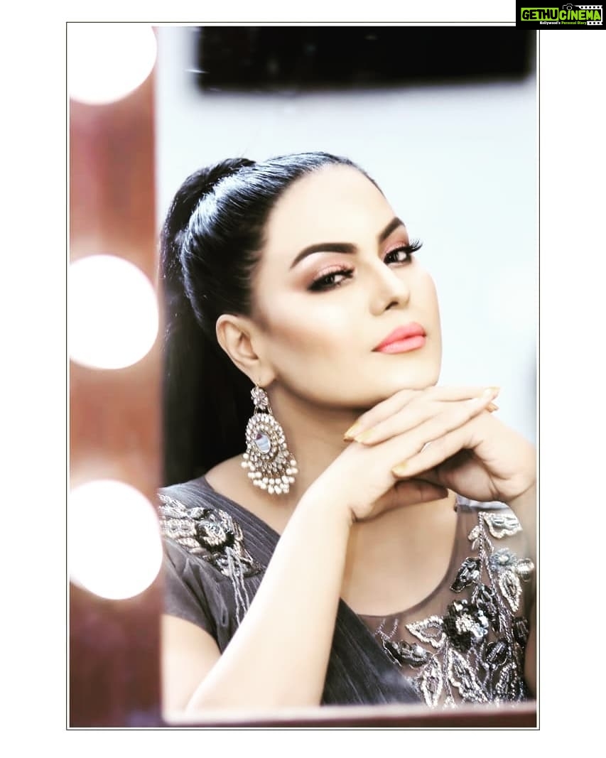 Veena Malik Instagram - #veenamalik #vinniMalik #VM