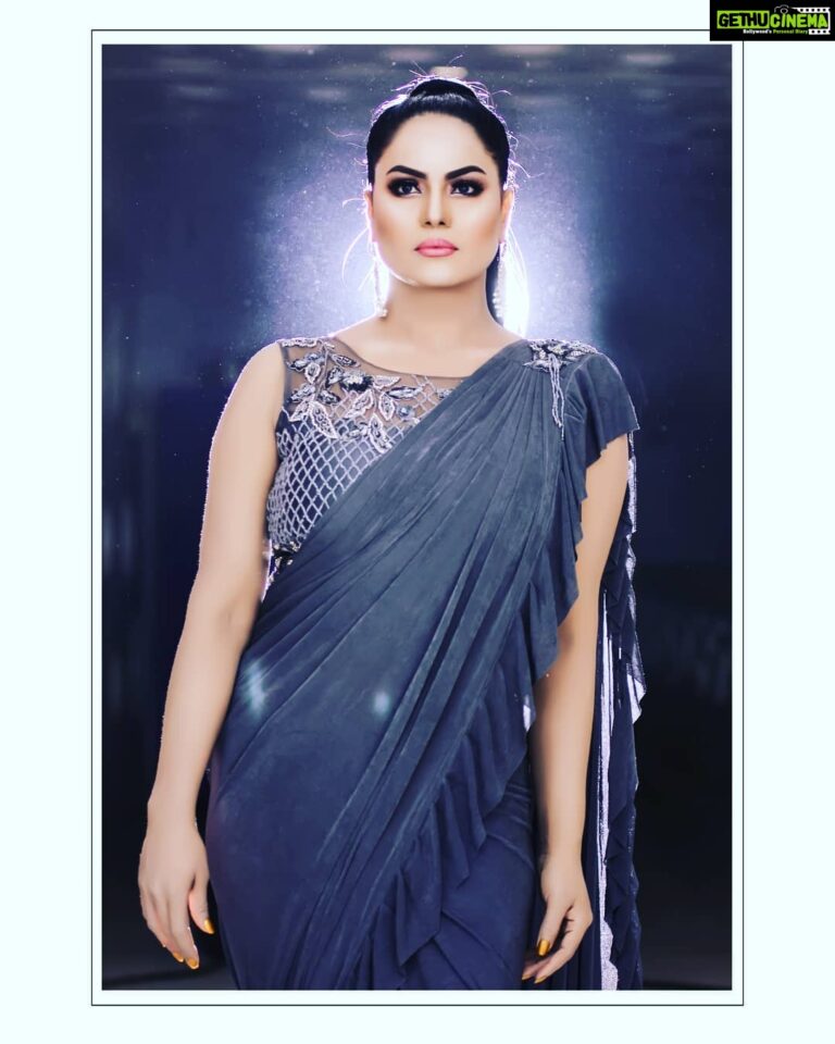 Veena Malik Instagram - #veenamalik #😇❤
