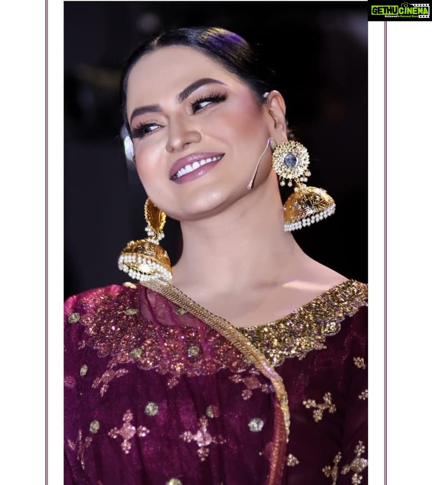 Veena Malik Instagram - "No matter how many mistakes you make or how slow you progress, you are still way ahead of everyone who isn't trying." #VeenaMalik Karachi Sindh Pakistan
