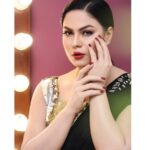 Veena Malik Instagram - Never lose an opportunity of seeing anything beautiful, for beauty is God's handwriting.... #veenamalik #beauty