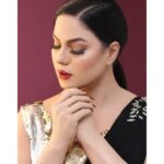 Veena Malik Instagram - Never lose an opportunity of seeing anything beautiful, for beauty is God's handwriting.... #veenamalik #beauty