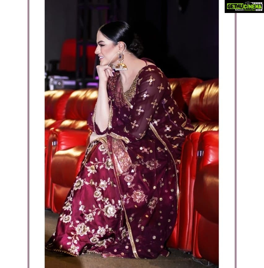Veena Malik Instagram - "One step at a time, I get to make positive choices to fulfill my dreams." #VeenaMalik Karachi, Pakistan