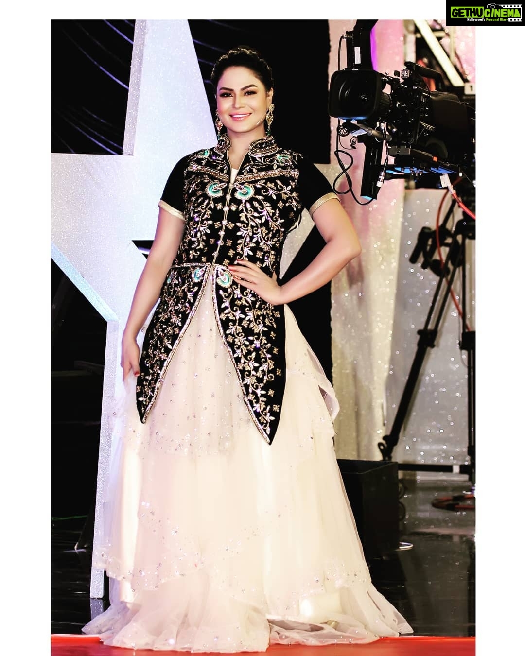 Veena Malik Instagram - #veenamalik #pakistanstar
