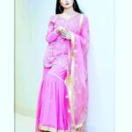 Veena Malik Instagram - #veenamalik #pink