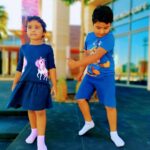 Veena Malik Instagram - #veenamalik #mybabies❤️🌹❤️ #funtimestogether