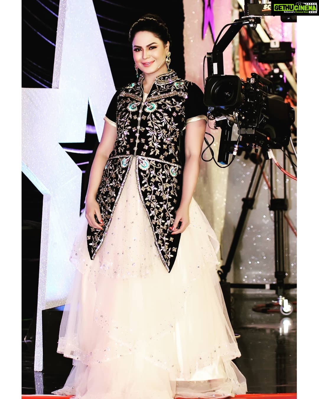 Veena Malik Instagram - #veenamalik #pakistanstar