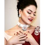 Veena Malik Instagram - #Repost @showbiz_buzz • • • • • • Veena Malik rooks ravishing is saaree. She recently had a successful fiberadenoma surgery. #VeenaMalik @theveenamalik Karachi, Pakistan