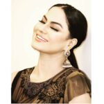 Veena Malik Instagram - "Nothing can dim the light which shines from within." #VeenaMalik Bol Tv