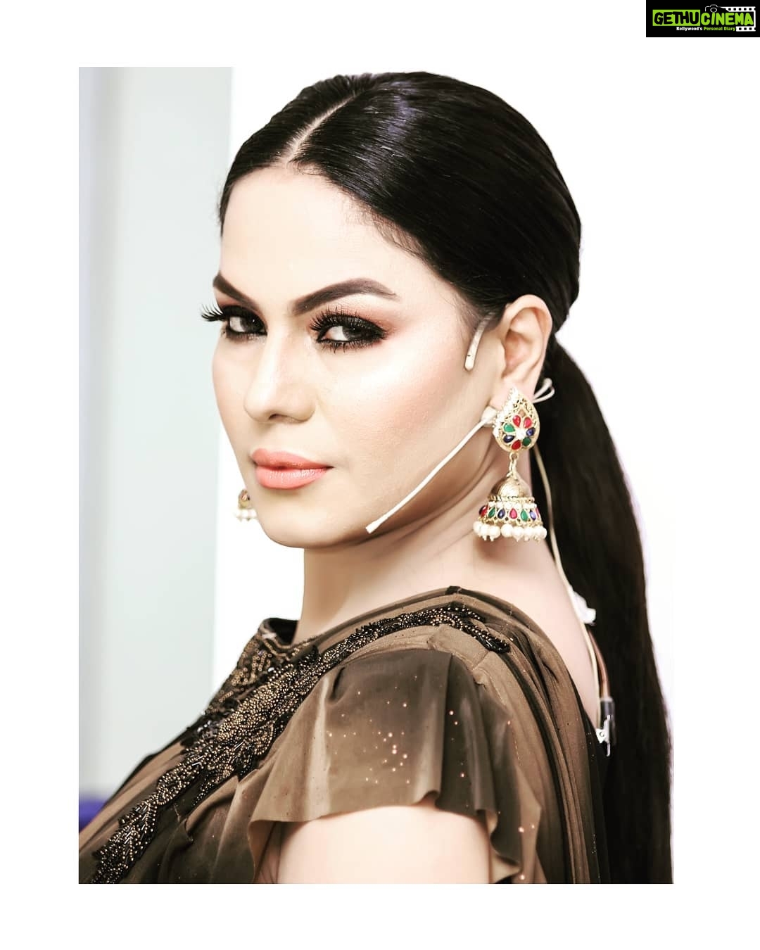 Veena Malik Instagram - "Nothing can dim the light which shines from within." #VeenaMalik Bol Tv