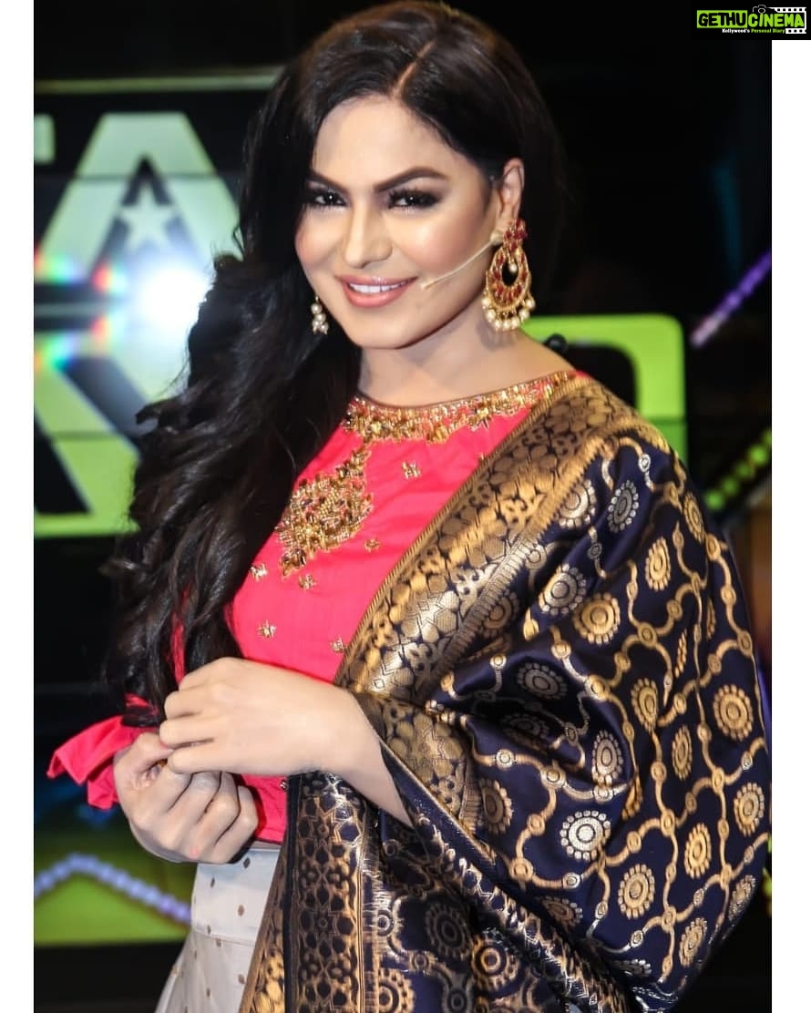 Veena Malik Instagram - I was not made to be subtle. #VeenaMalik