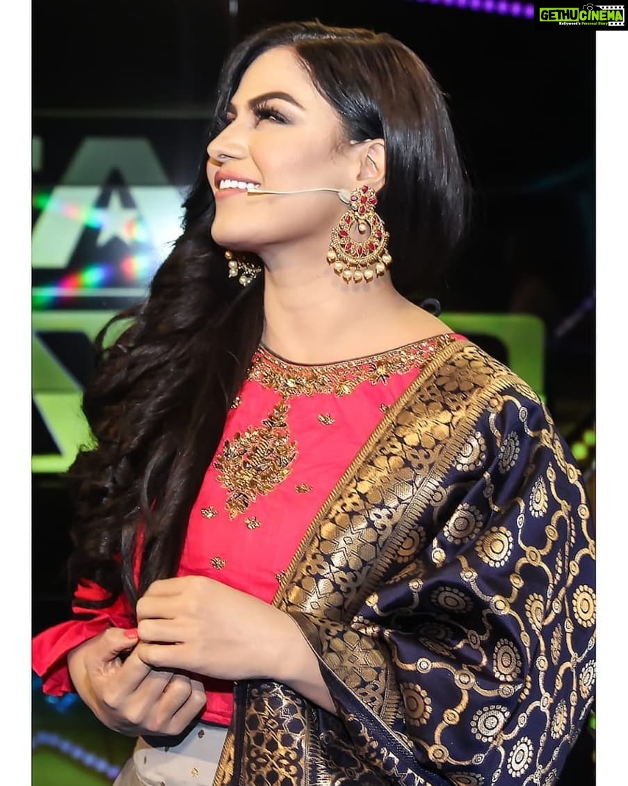 Veena Malik Instagram - I was not made to be subtle. #VeenaMalik