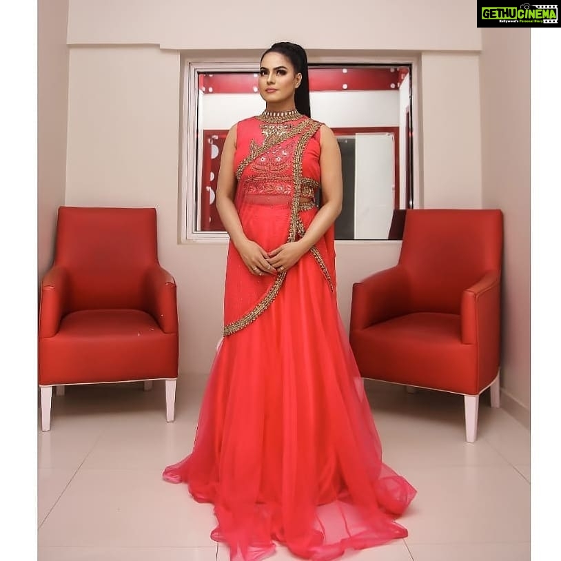 Veena Malik Instagram - Underestimate me. That will be fun.... #VeenaMalik Karachi, Pakistan
