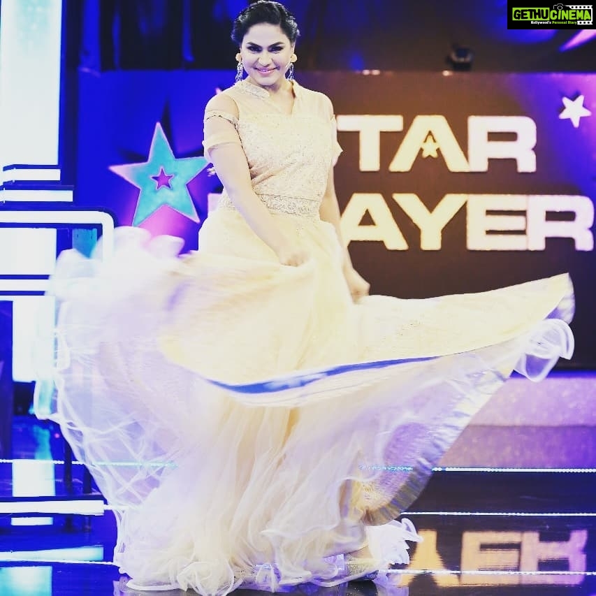 Veena Malik Instagram - #veenamalik #Queen
